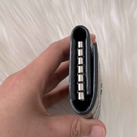 GUCCI Guccissima Key Holder Key Case 6 Hooks Leather Black - Picture 5 of 17